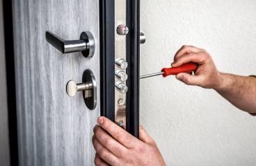 emergency locksmith glasgow home security